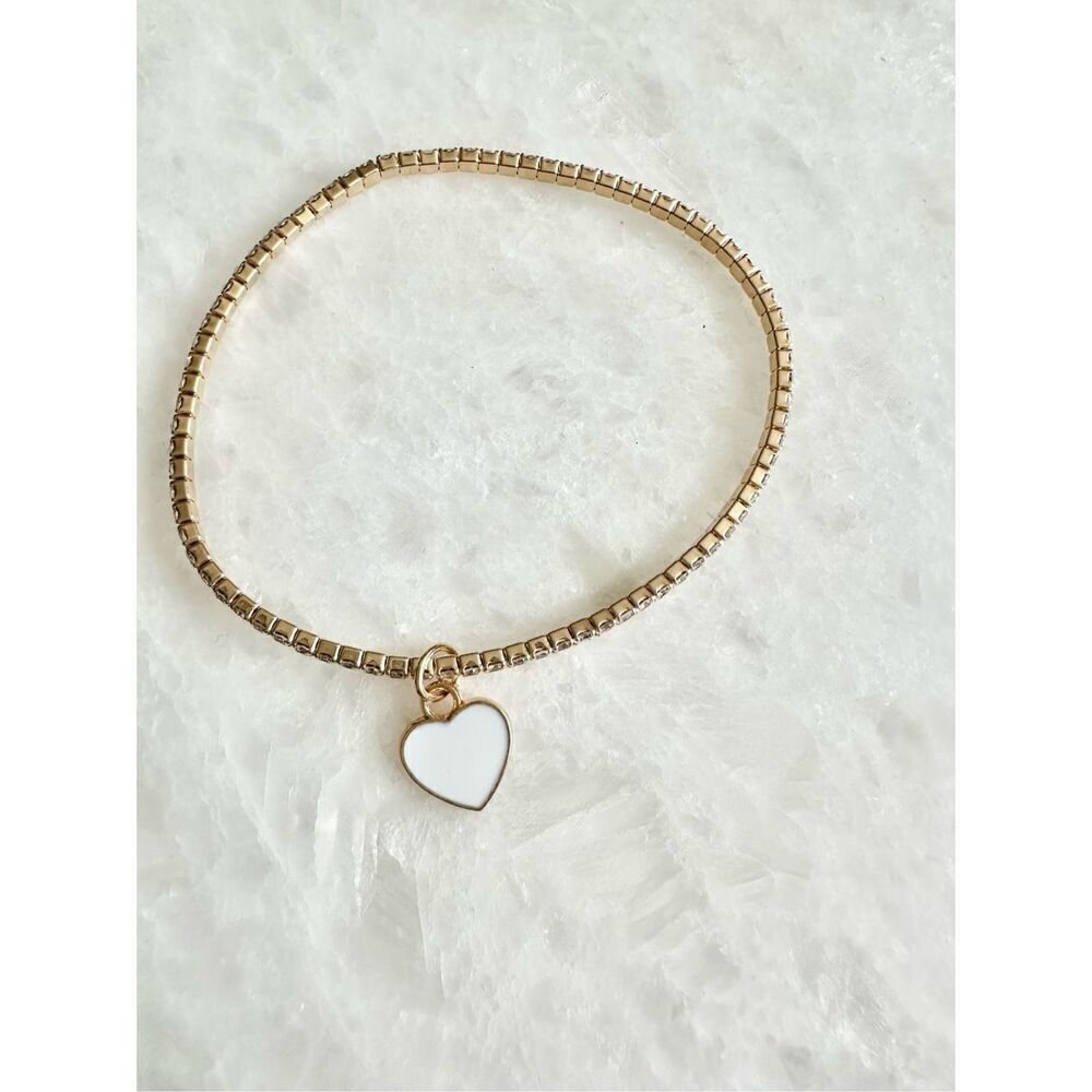 White enamel heart rhinestone stretch bracelet